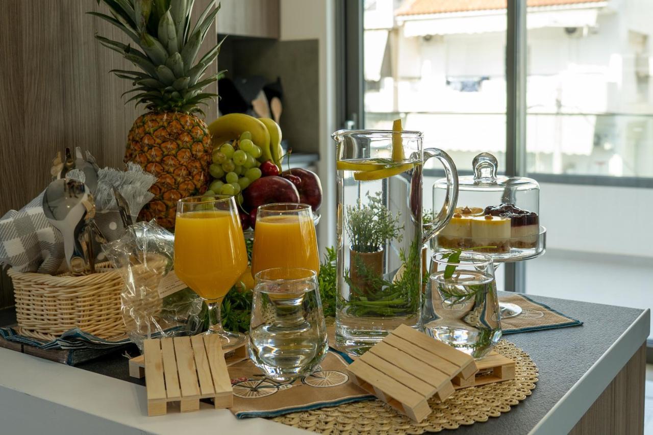 The Lop Athens Holidays Luxury Suites Exterior foto