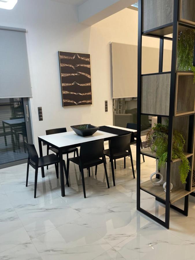 The Lop Athens Holidays Luxury Suites Exterior foto