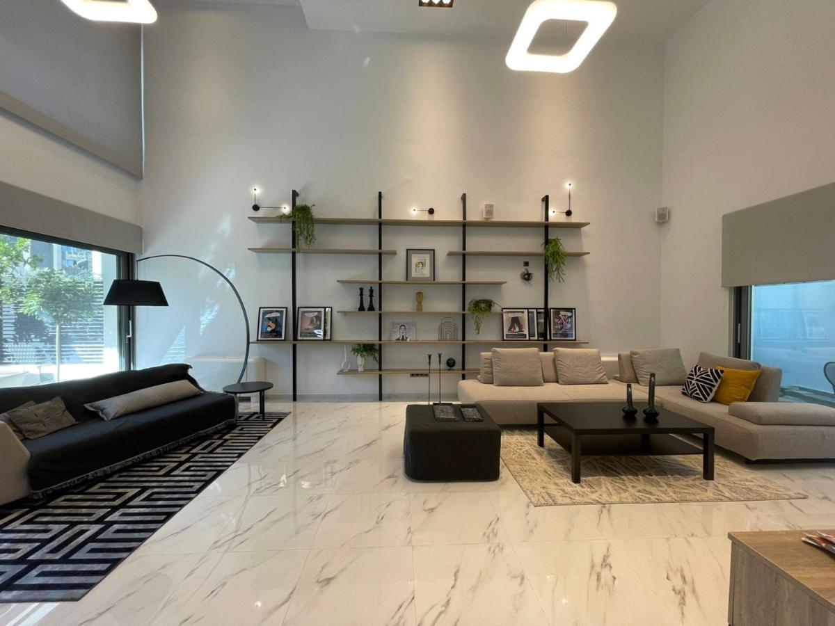 The Lop Athens Holidays Luxury Suites Exterior foto