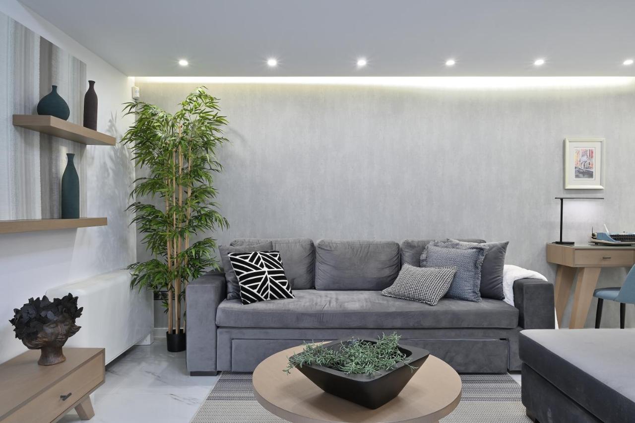 The Lop Athens Holidays Luxury Suites Exterior foto