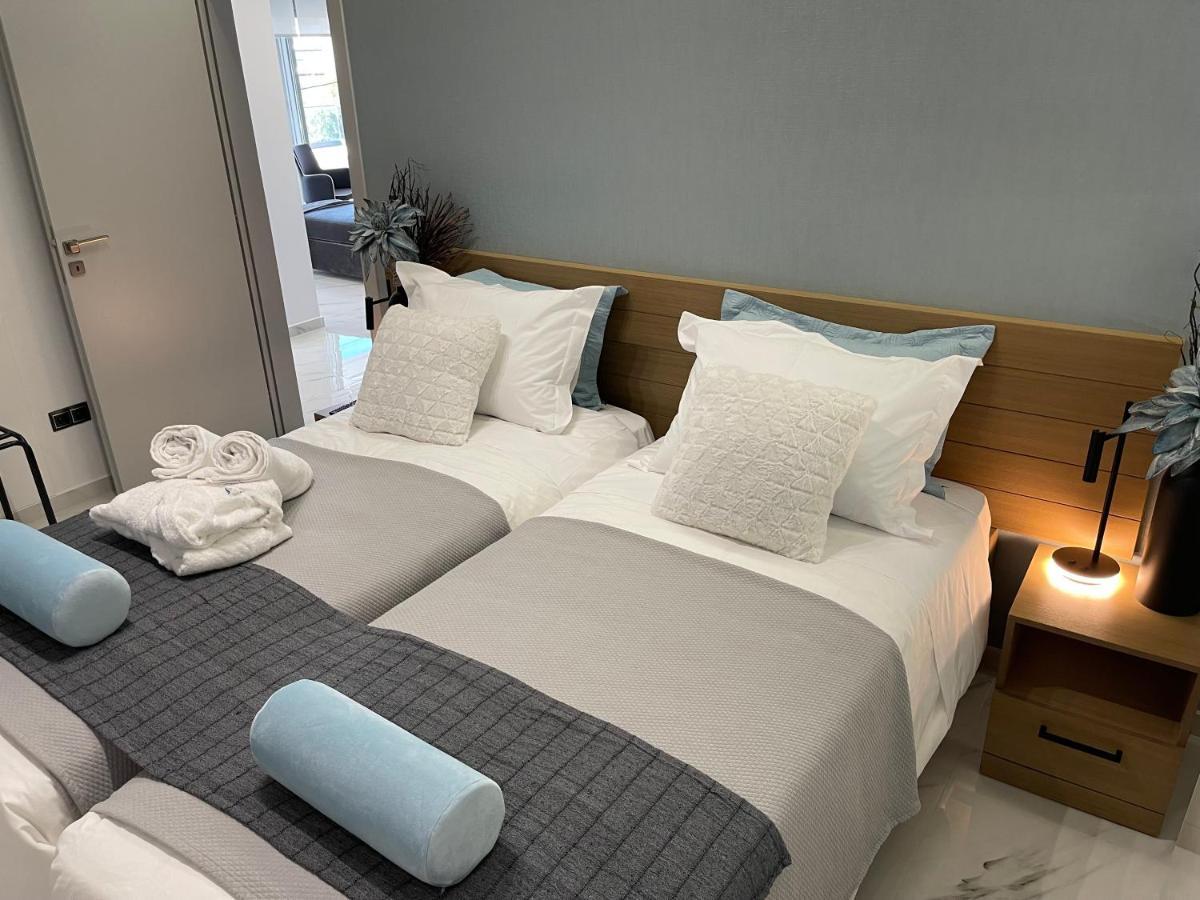 The Lop Athens Holidays Luxury Suites Exterior foto