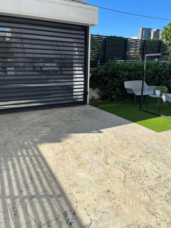 The Lop Athens Holidays Luxury Suites Exterior foto