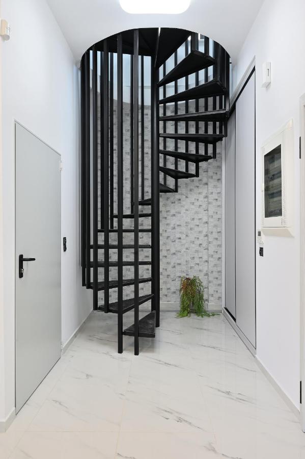 The Lop Athens Holidays Luxury Suites Exterior foto