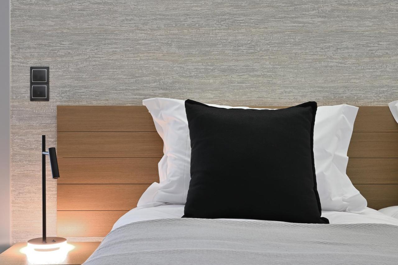 The Lop Athens Holidays Luxury Suites Exterior foto