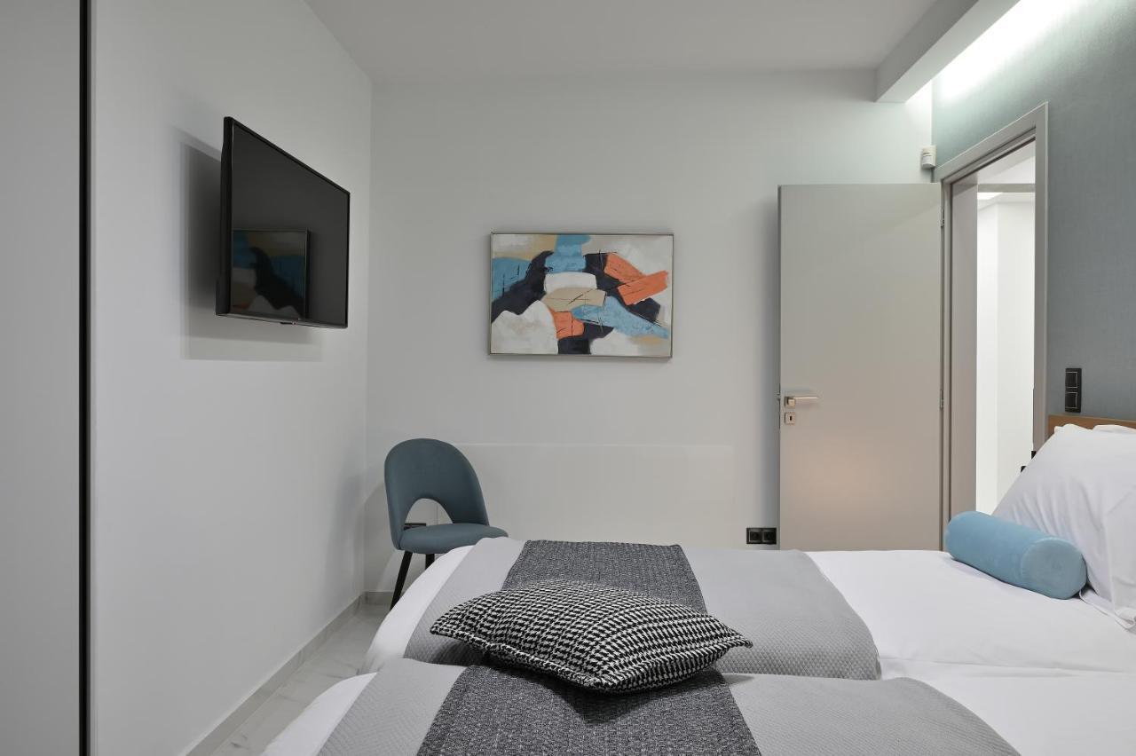 The Lop Athens Holidays Luxury Suites Exterior foto