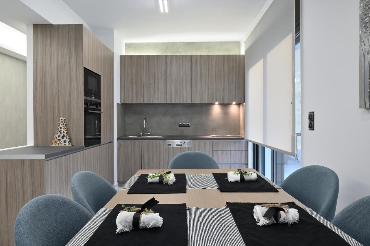 The Lop Athens Holidays Luxury Suites Exterior foto