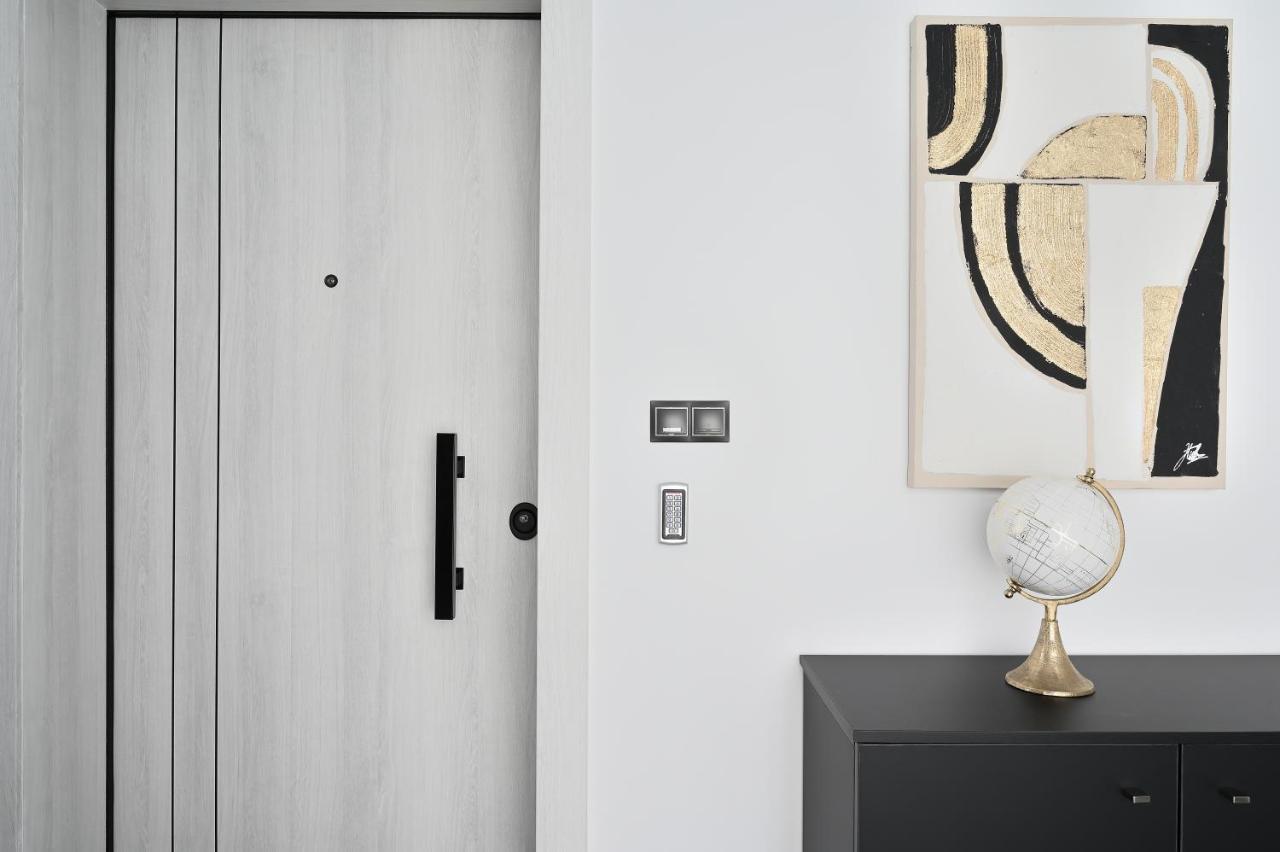 The Lop Athens Holidays Luxury Suites Exterior foto