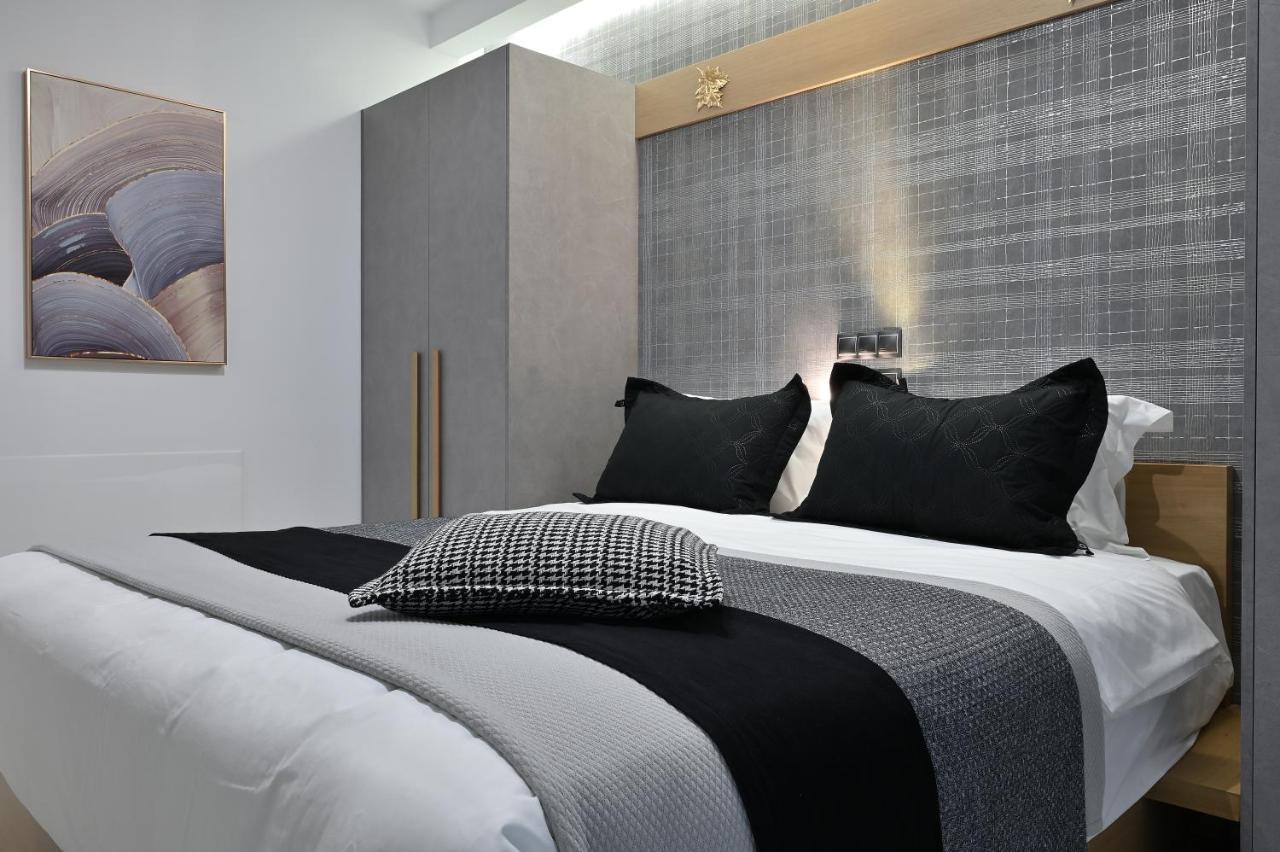 The Lop Athens Holidays Luxury Suites Exterior foto