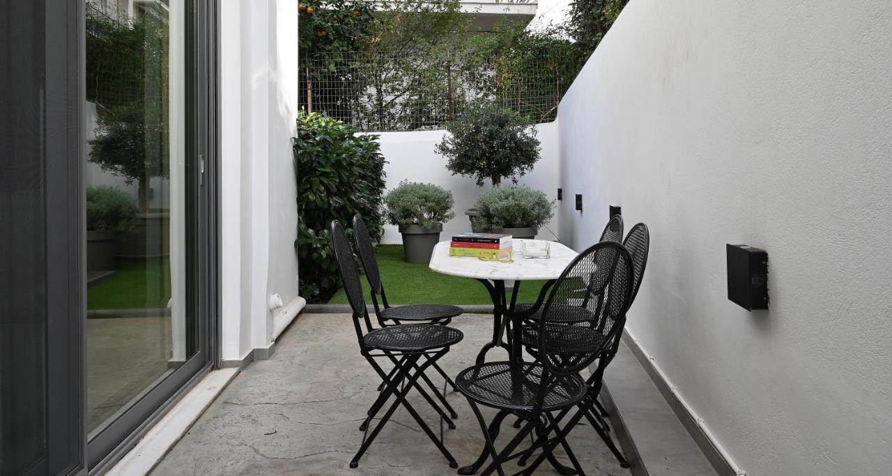 The Lop Athens Holidays Luxury Suites Exterior foto